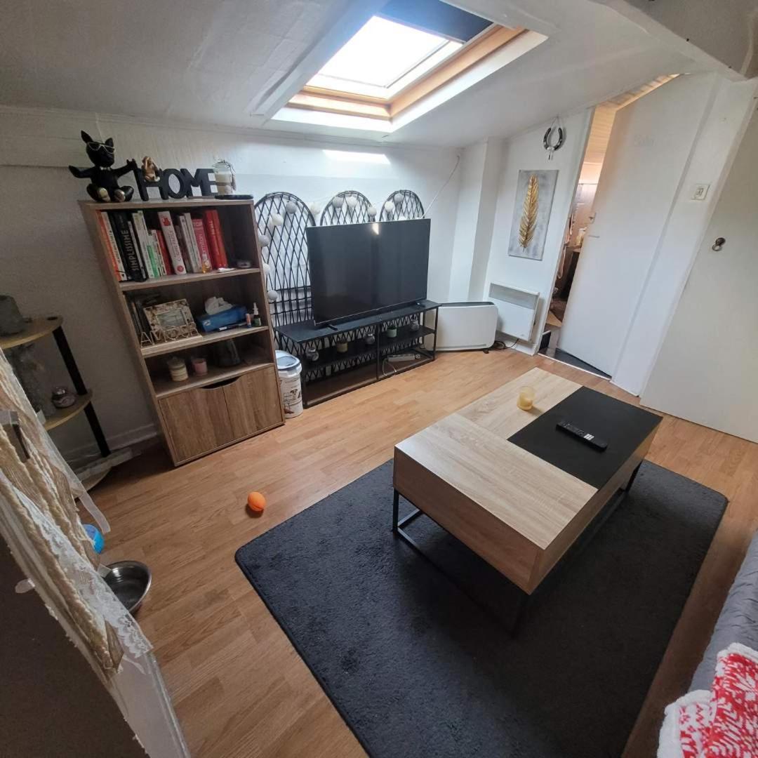 Apartment T2 Dans Avec Piscine La Ciotat